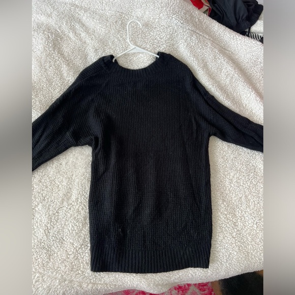Black American Eagle sweater - Picture 2 of 4